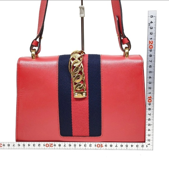 Gucci Sylvie shoulder bag Leather - Picture 2 of 9